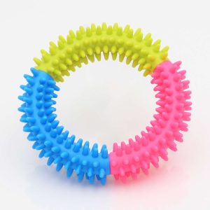 Koiran lelut - Kuminen pururengas nystyröillä